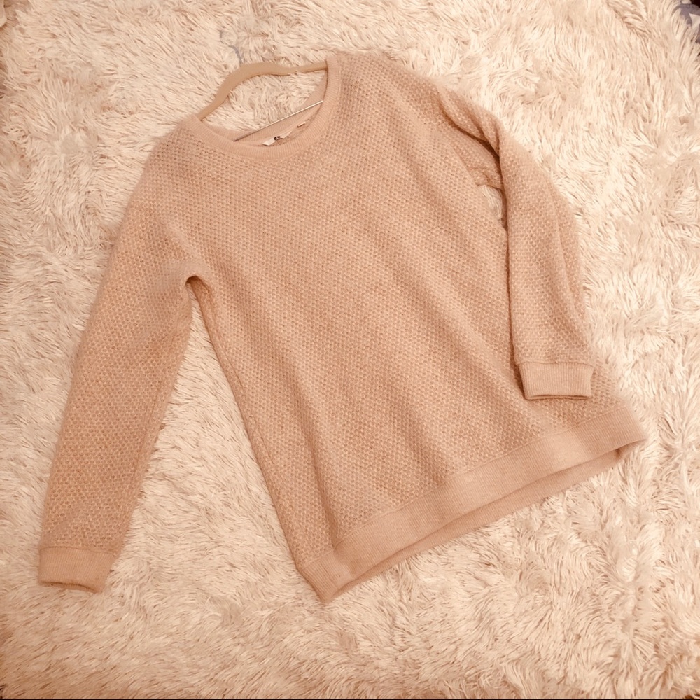 UNIQLO size L pale pink oversized sweater